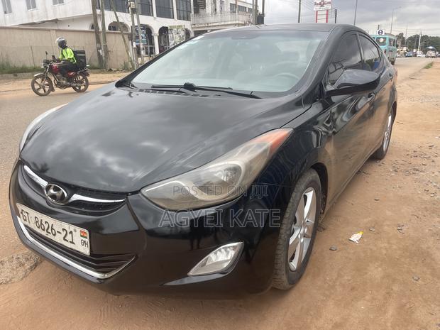 Hyundai Elantra GLS Sedan FWD (1.8L 4cyl 6A) 2013 Black