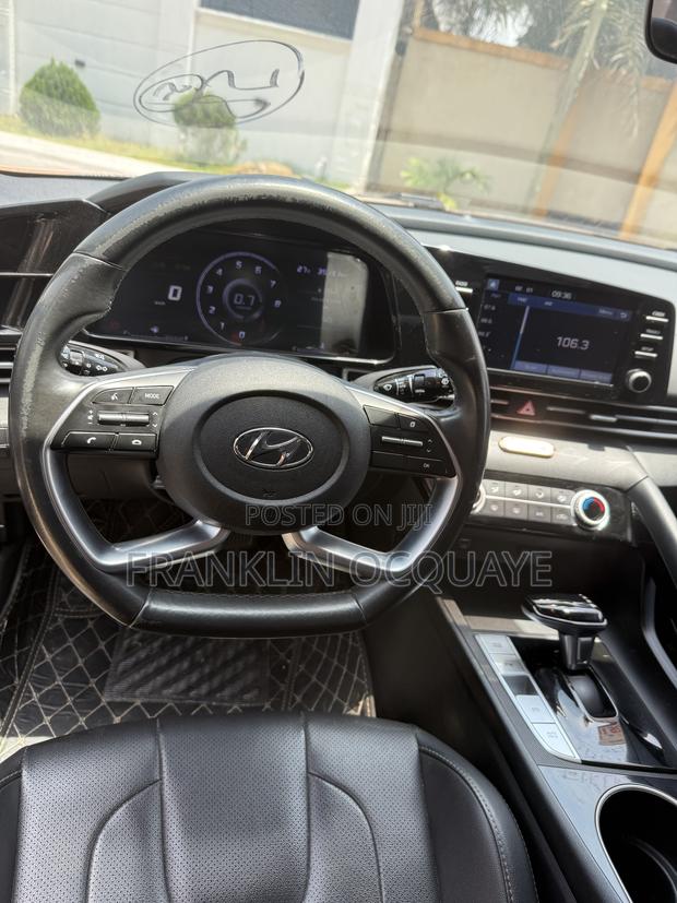Hyundai Elantra 2021 Blue