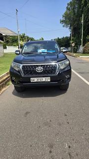 Toyota Land Cruiser Prado 2017 Black for sale