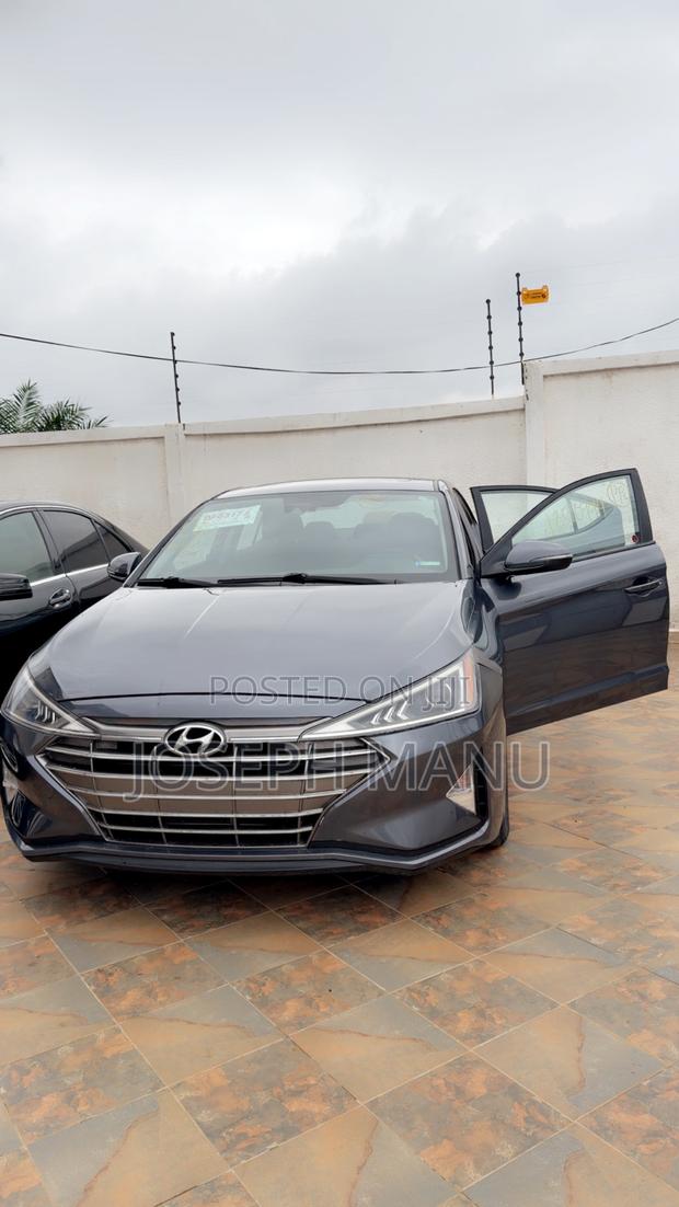 Hyundai Elantra Value Edition 2019 Beige