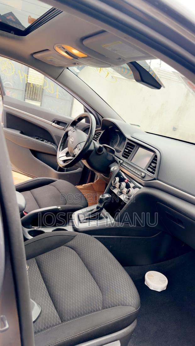 Hyundai Elantra Value Edition 2019 Beige