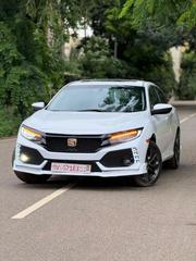 Honda Civic 2018 White for sale