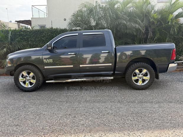 Dodge RAM 1500 3.6 Petrol AWD 2016 Gray