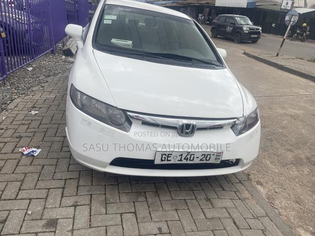 Honda Civic 2007 White