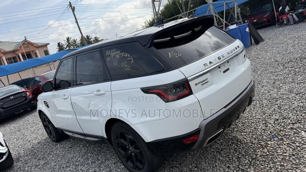 Land Rover Range Rover Sport 2019 White