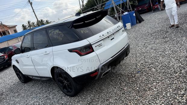 Land Rover Range Rover Sport 2019 White