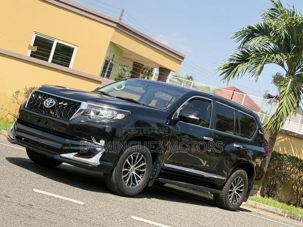 Toyota Land Cruiser Prado 2016 Black