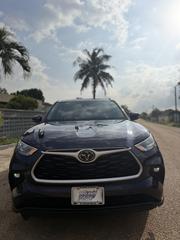 Toyota Highlander XLE 2021 Blue for sale