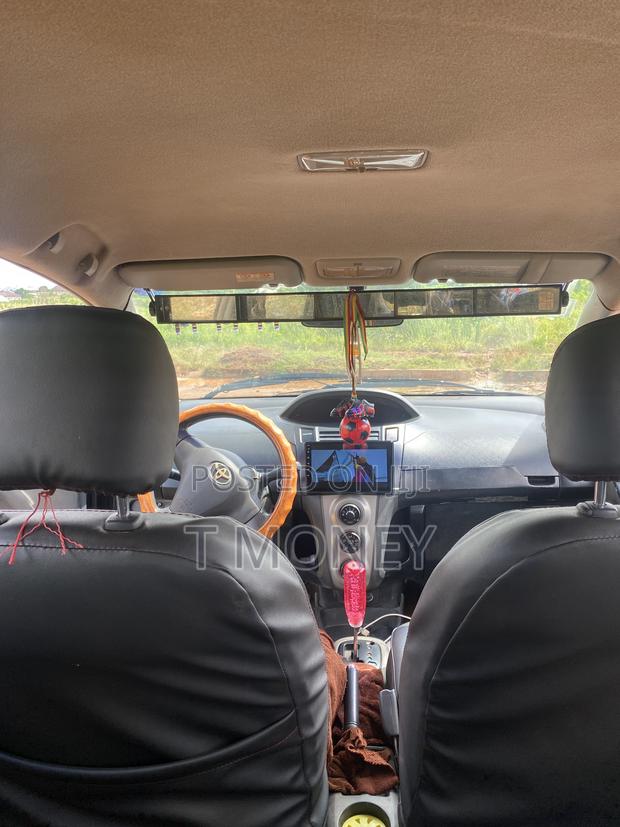 Toyota Vitz 1.0 FWD 5dr 2008 Black