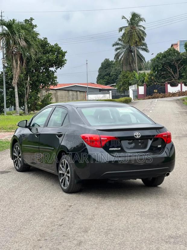 Toyota Corolla LE 4dr Sedan (1.8L 4cyl CVT) 2017 Black