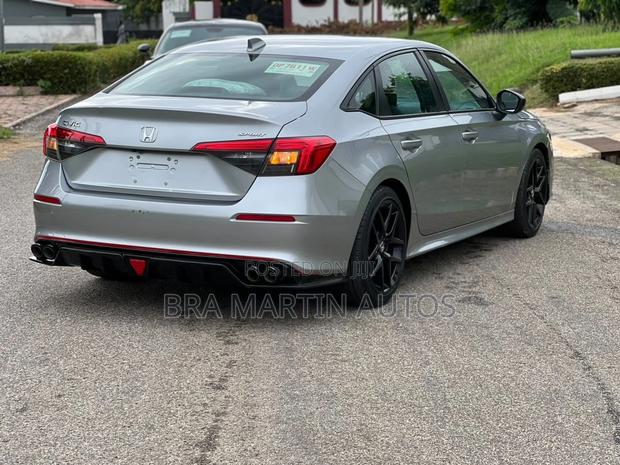 Honda Civic Sport 2022 Silver