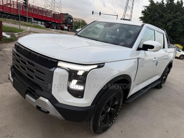 New Nissan Z9 2.0T Petrol 4WD 2025 White