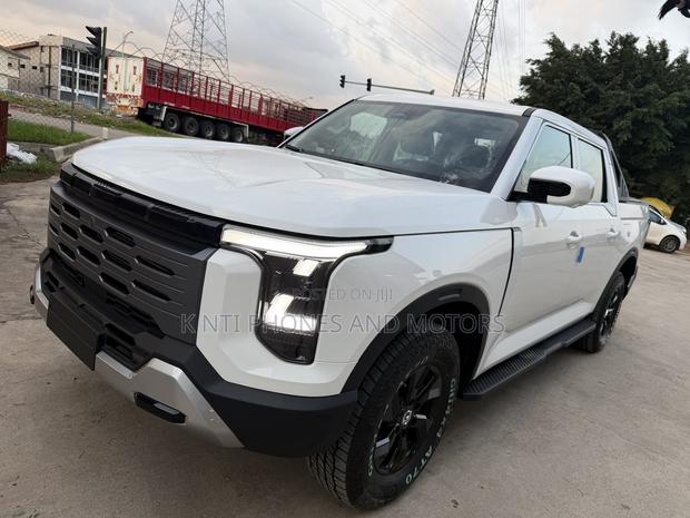 New Nissan Z9 2.0T Petrol 4WD 2025 White