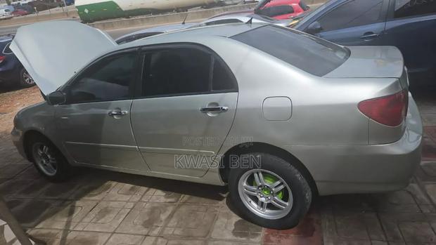 Toyota Corolla 2008 Gray