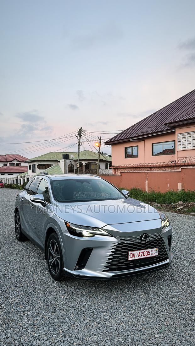 Lexus RX 2023 Silver