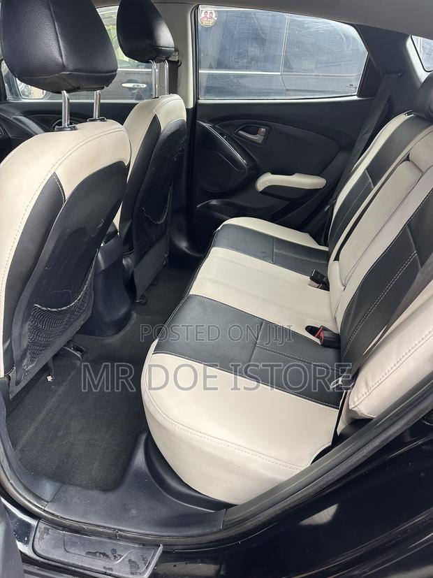Hyundai Tucson GLS AWD 2012 Black