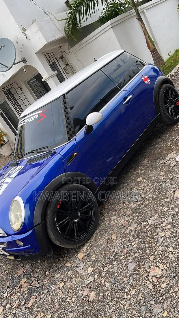 Mini Cooper 2005 Blue