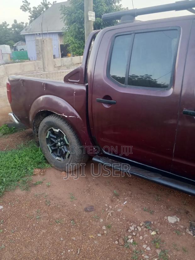 Nissan Navara 2016 Red