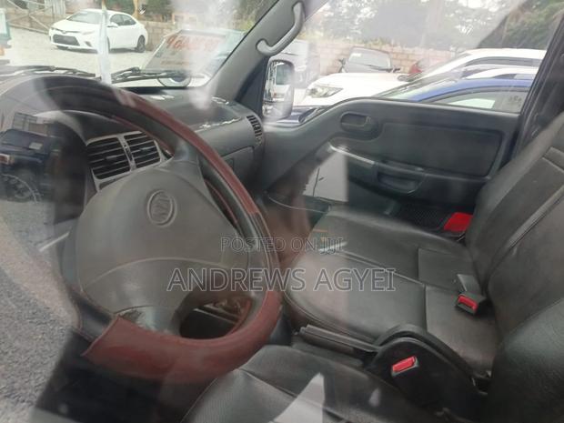 Kia Bongo 2010 Blue