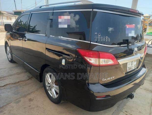 Nissan Quest 2012 Black