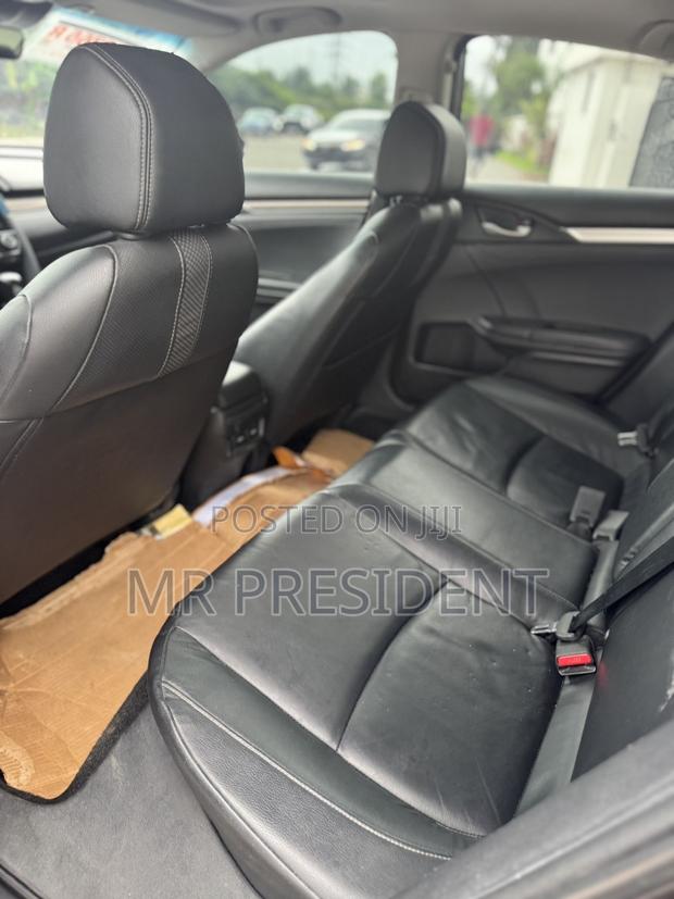 Honda Civic Touring Sedan 2020 Black