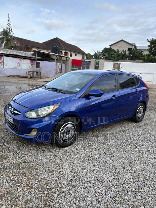 Hyundai Accent 2013 Blue