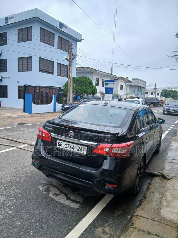 Nissan Sentra S 2016 Black
