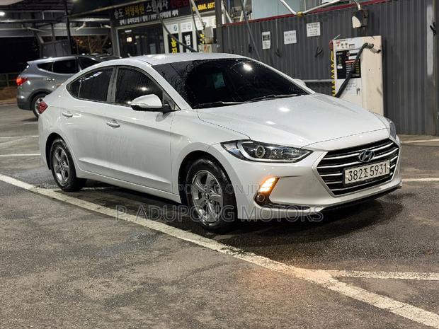 Hyundai Avante 2016 Silver