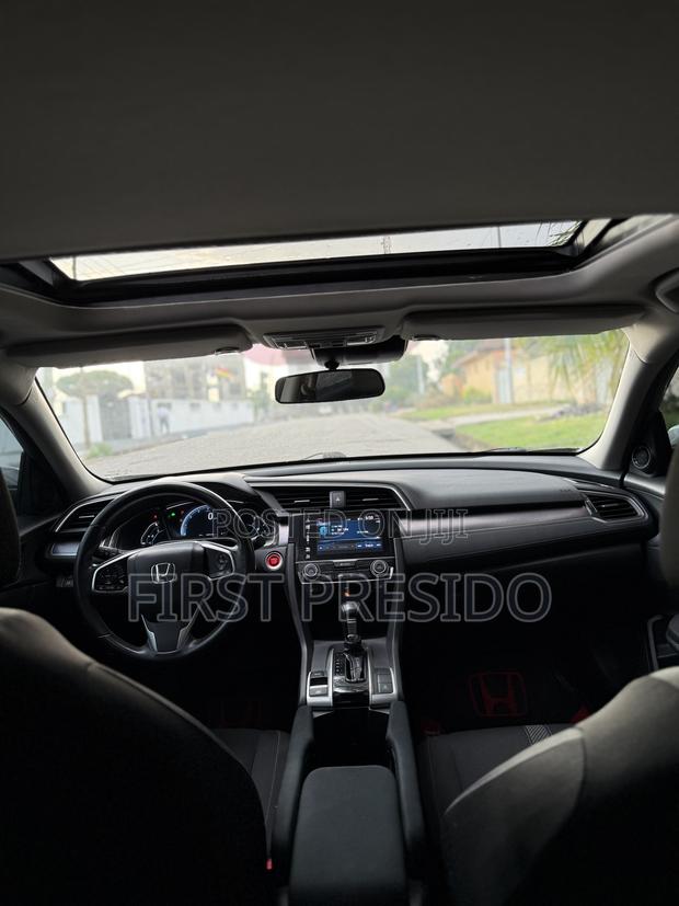 Honda Civic EX-T 4dr Sedan (1.5L 4cyl) 2017 Silver