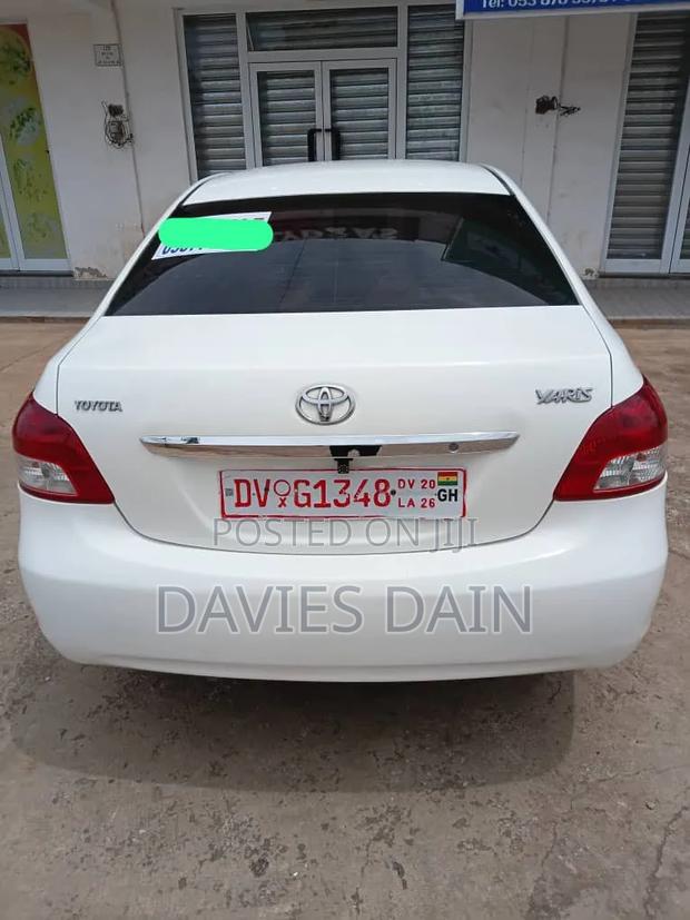 Toyota Yaris 2012 White