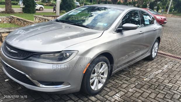Chrysler 200 2016 Silver