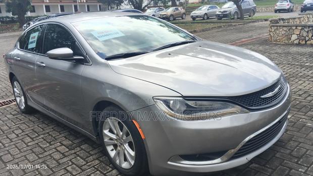 Chrysler 200 2016 Silver