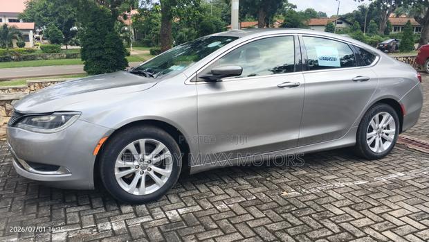 Chrysler 200 2016 Silver