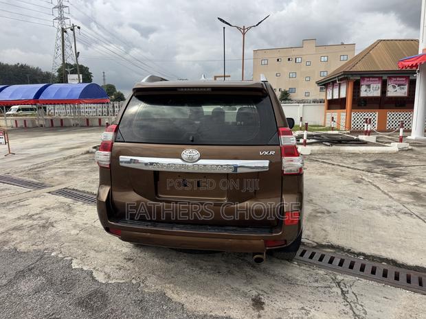 Toyota Land Cruiser Prado 2.7 VVT-i 2014 Brown