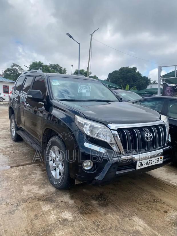 Toyota Land Cruiser Prado 2012 Black