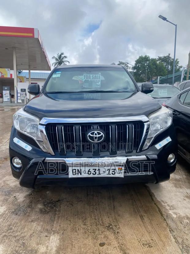 Toyota Land Cruiser Prado 2012 Black
