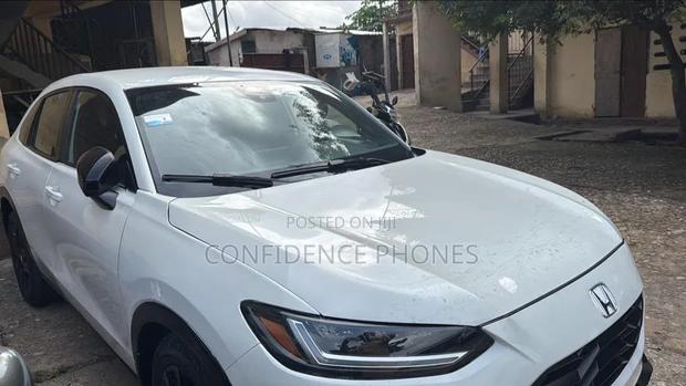 Honda CR-V LX 2WD 2025 White