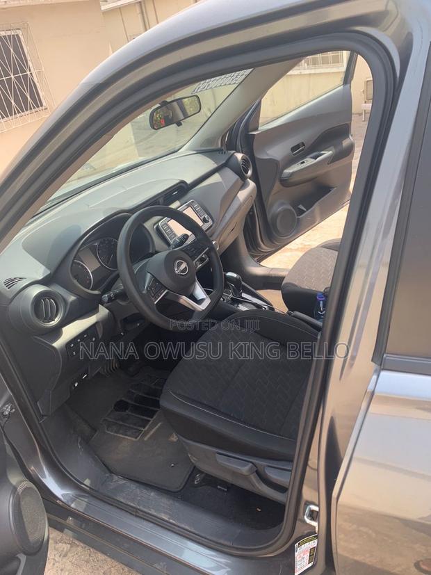 Nissan Kicks 2022 Gray