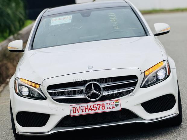 Mercedes-Benz C300 Base 4Matic Coupe AWD (2.0L 4cyl 7A) 2017 White