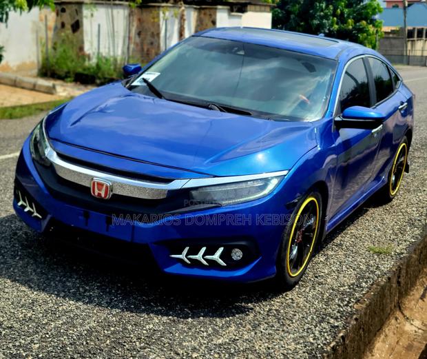 Honda Civic 2018 Blue