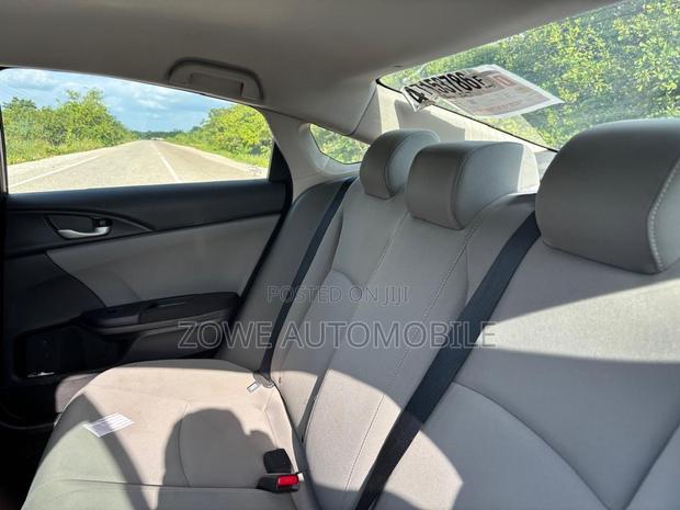 Honda Civic 2016 Gray