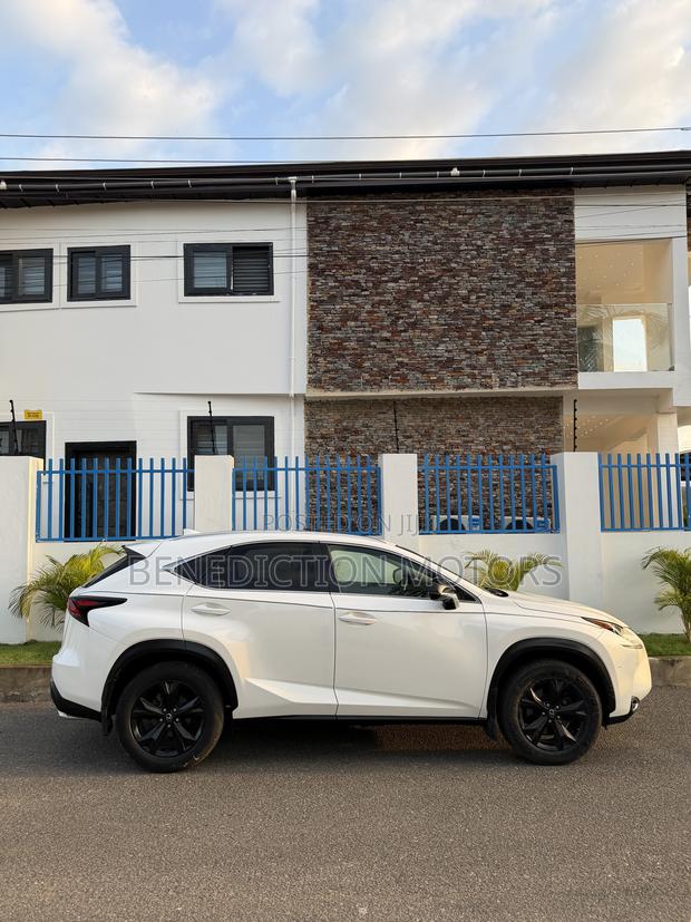 Lexus NX 200 AWD 2018 White