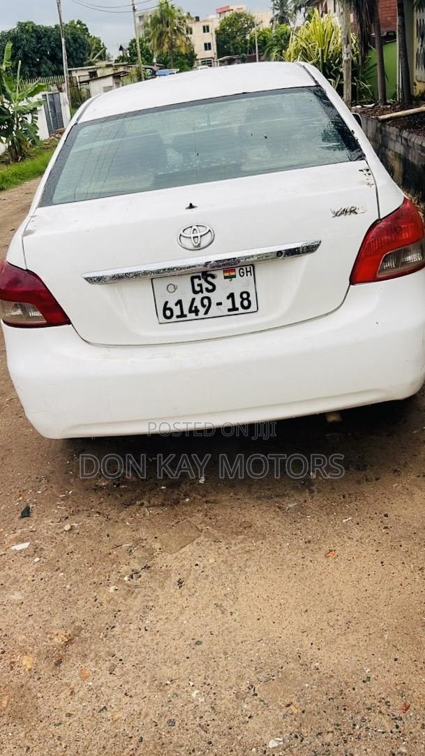 Toyota Yaris 2009 White