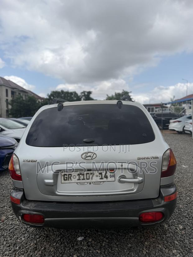 Hyundai Santa Fe 2001 Silver