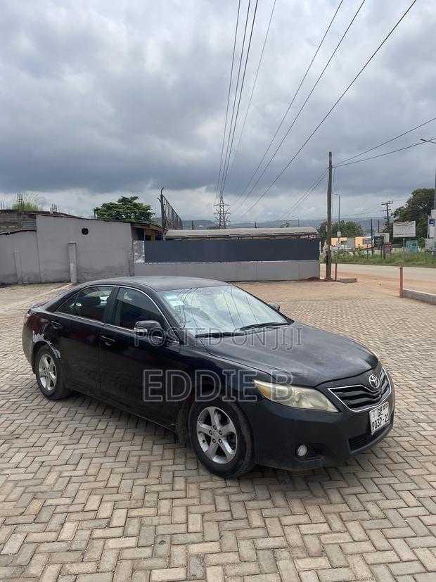 Toyota Camry LE V6 4dr Sedan (3.5L 6cyl 6AM) 2010 Black