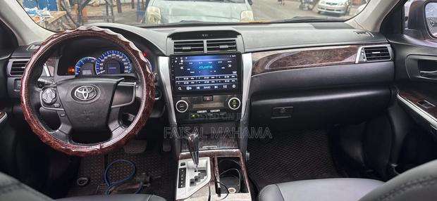 Toyota Camry 2014 Silver