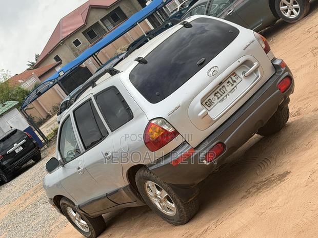 Hyundai Santa Fe 2004 Silver