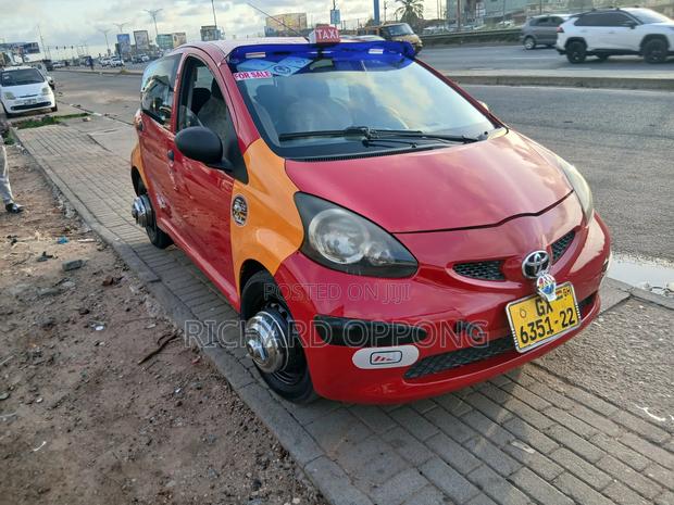 Toyota Aygo 2008 Red