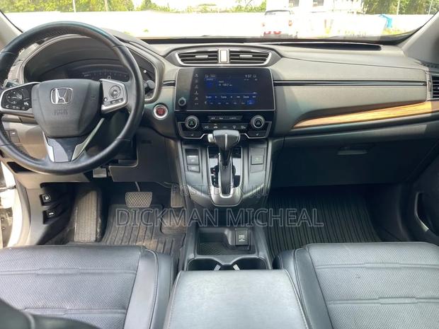 Honda CR-V 2022 White