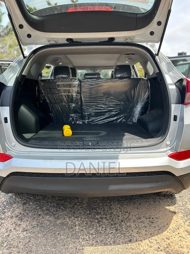 Hyundai Tucson Limited AWD 2018 Silver